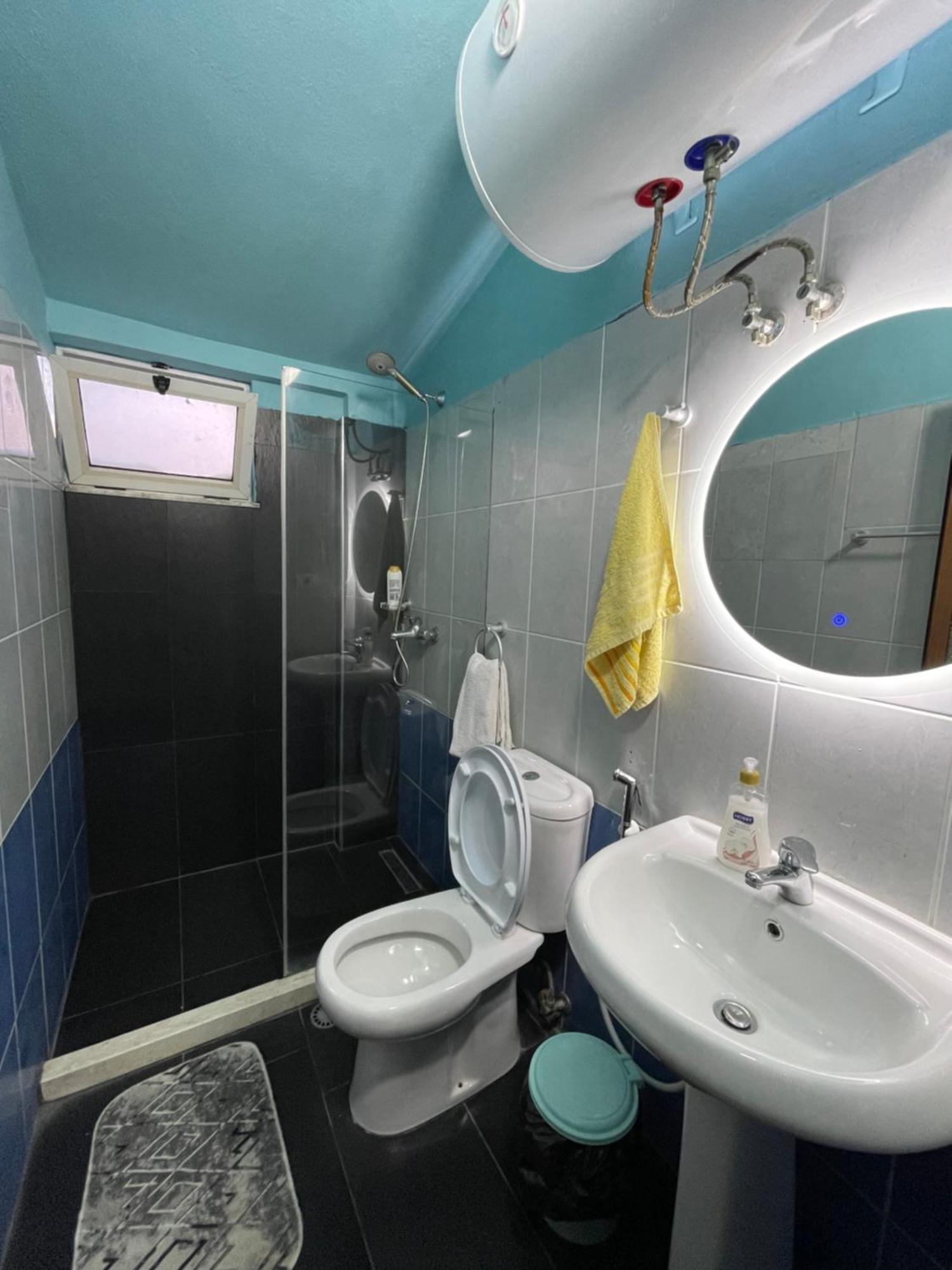 House For Rent Jurgen Villa Golem  Bagian luar foto