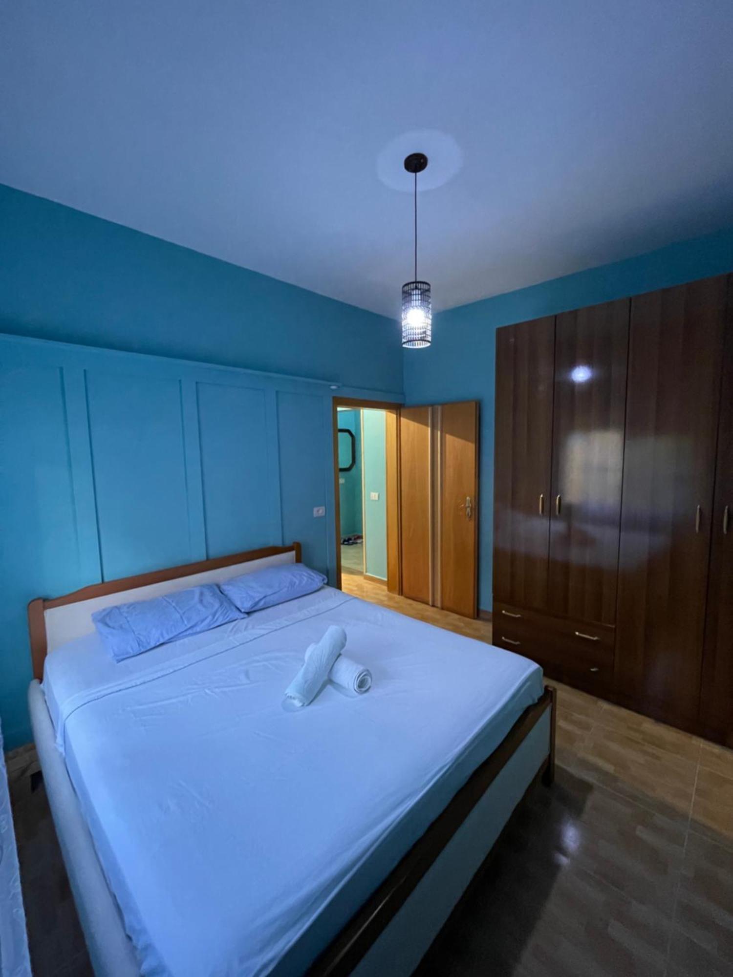 House For Rent Jurgen Villa Golem  Bagian luar foto